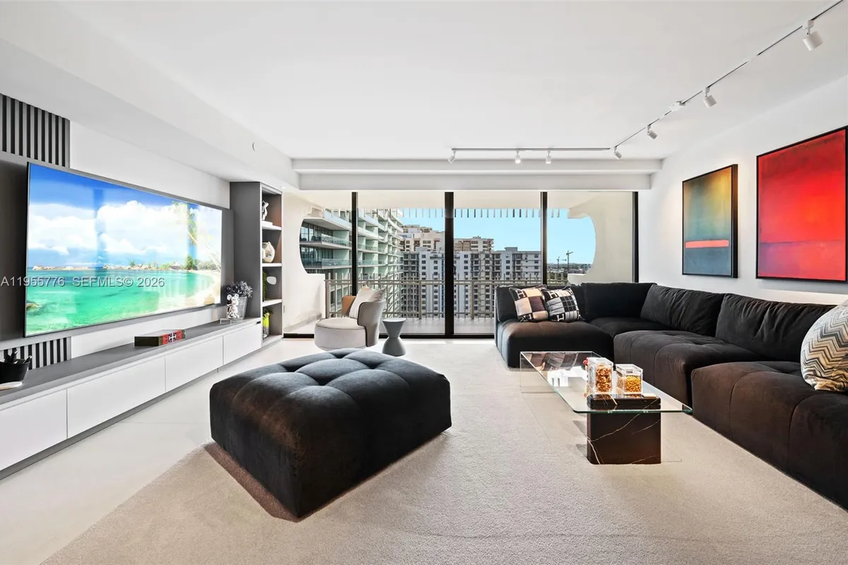 10205 Collins Ave # 1203, Bal Harbour FL 33154