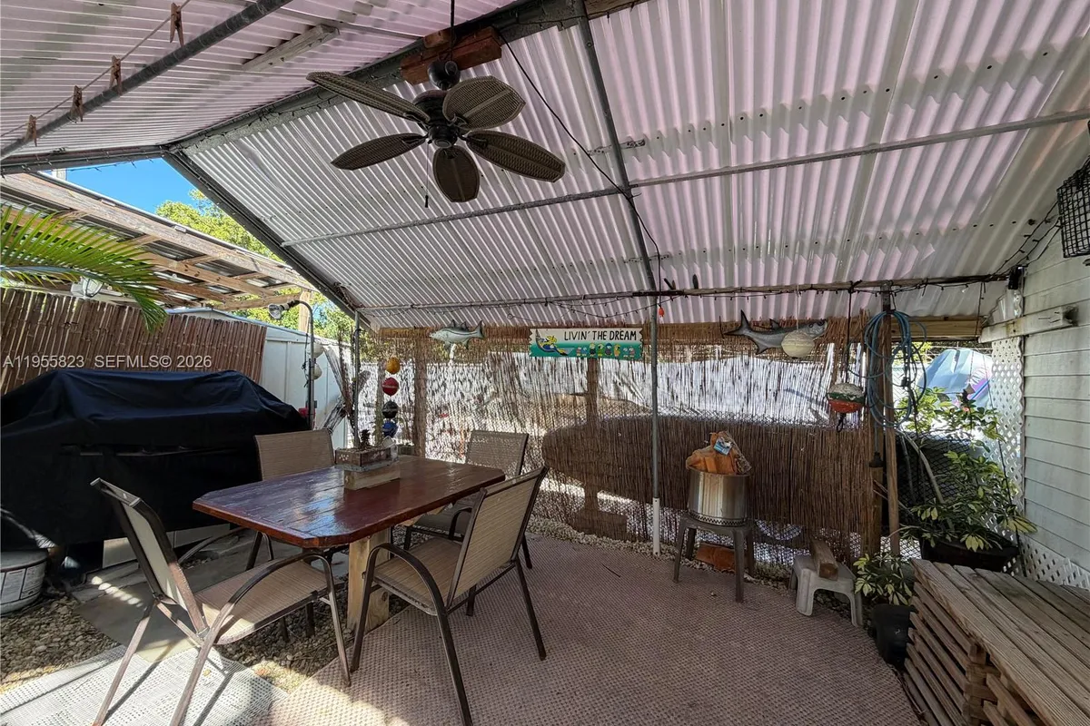 1361 Overseas Hwy G13, Marathon FL 33050