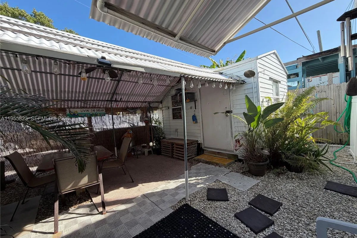 1361 Overseas Hwy G13, Marathon FL 33050