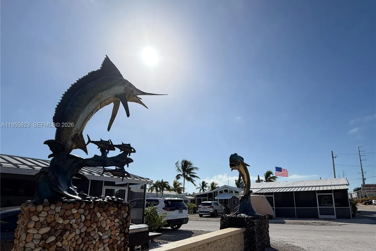 1361 Overseas Hwy G13, Marathon FL 33050