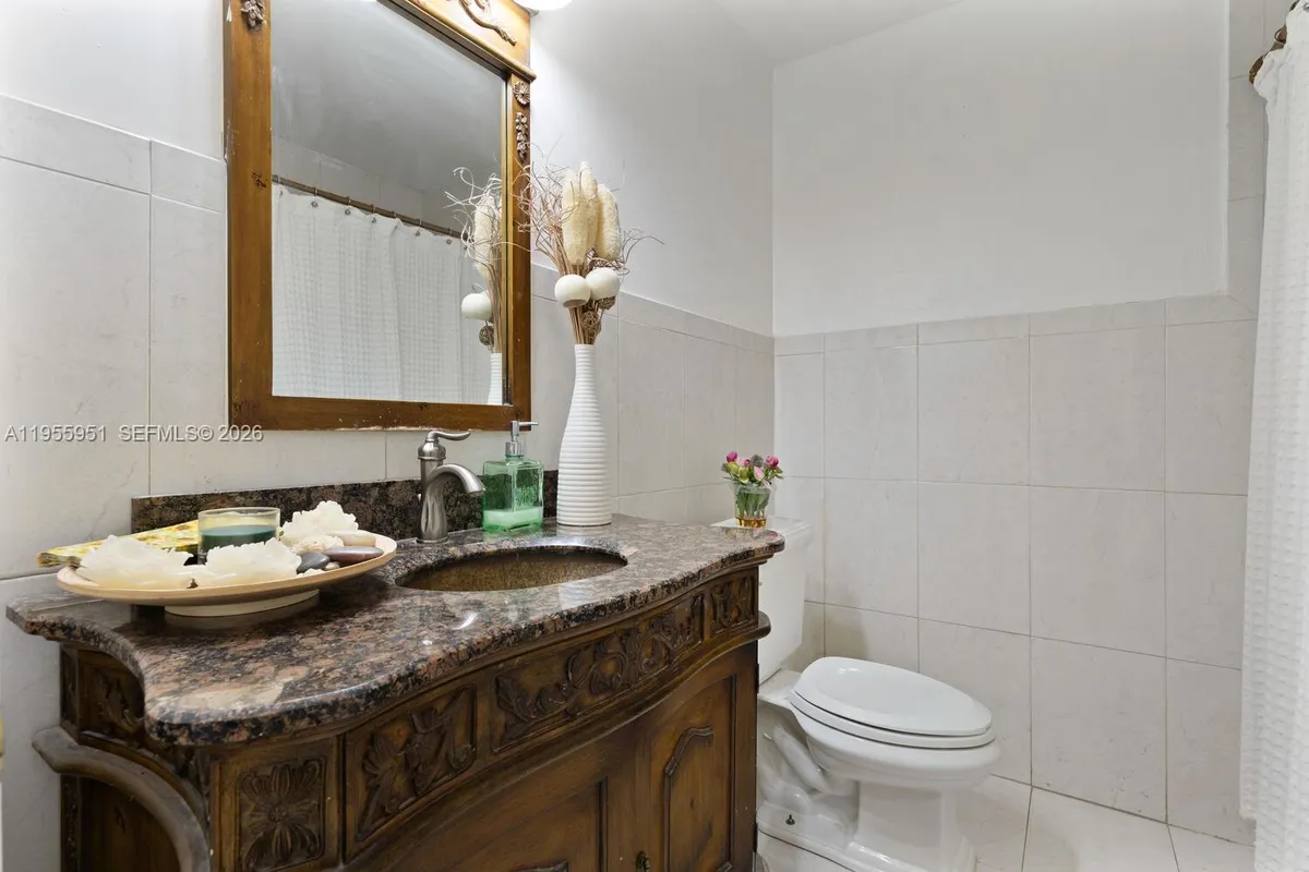 6423 SW 107th Pl, Miami FL 33173