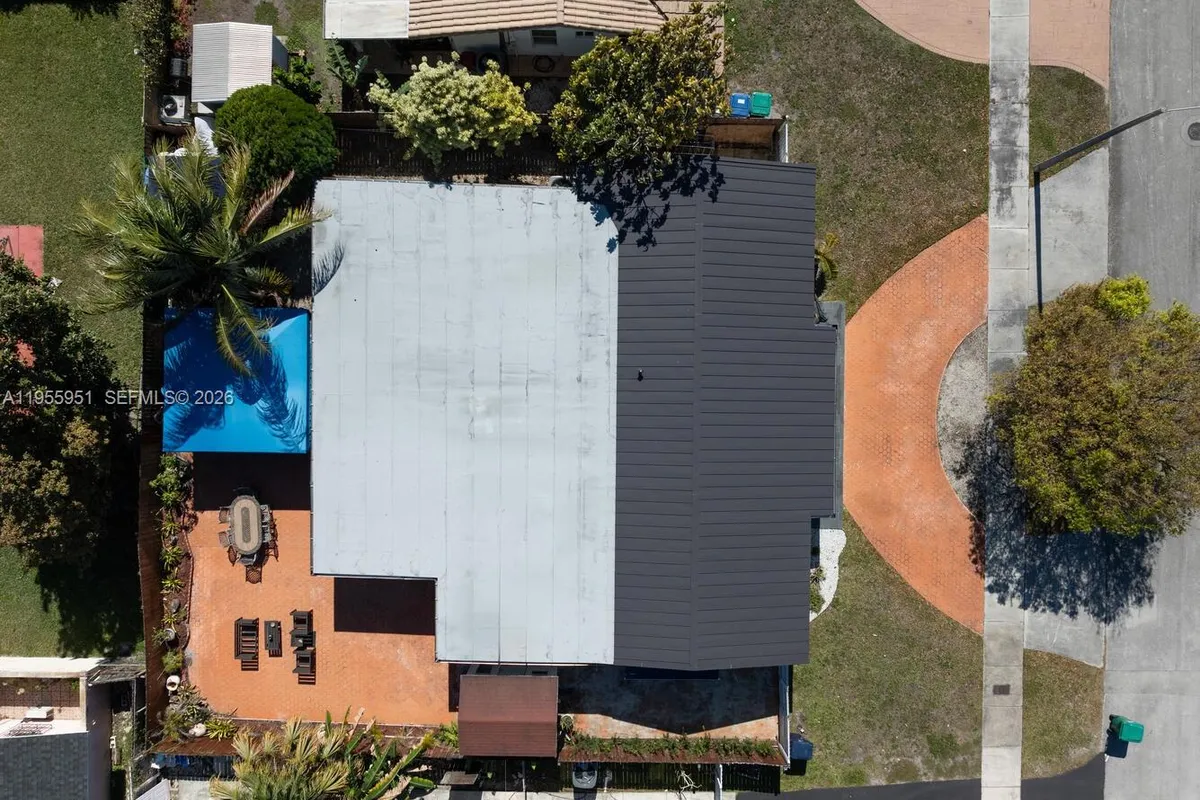 6423 SW 107th Pl, Miami FL 33173