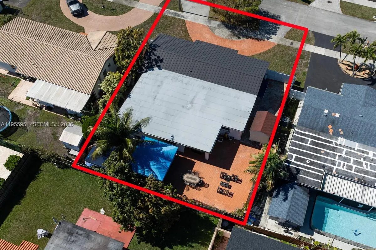 6423 SW 107th Pl, Miami FL 33173