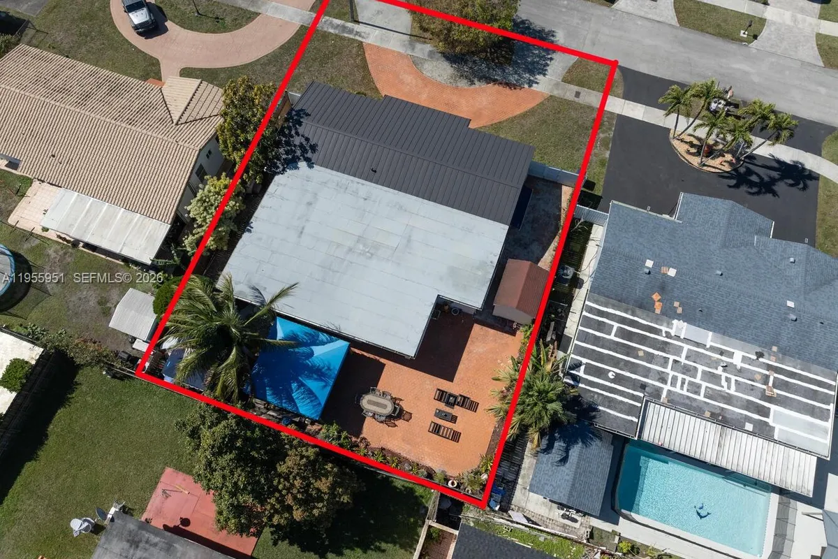 6423 SW 107th Pl, Miami FL 33173