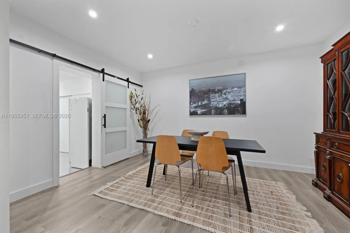 6423 SW 107th Pl, Miami FL 33173