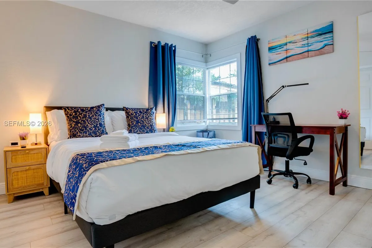 5157 NE 6th Ave, Oakland Park FL 33334