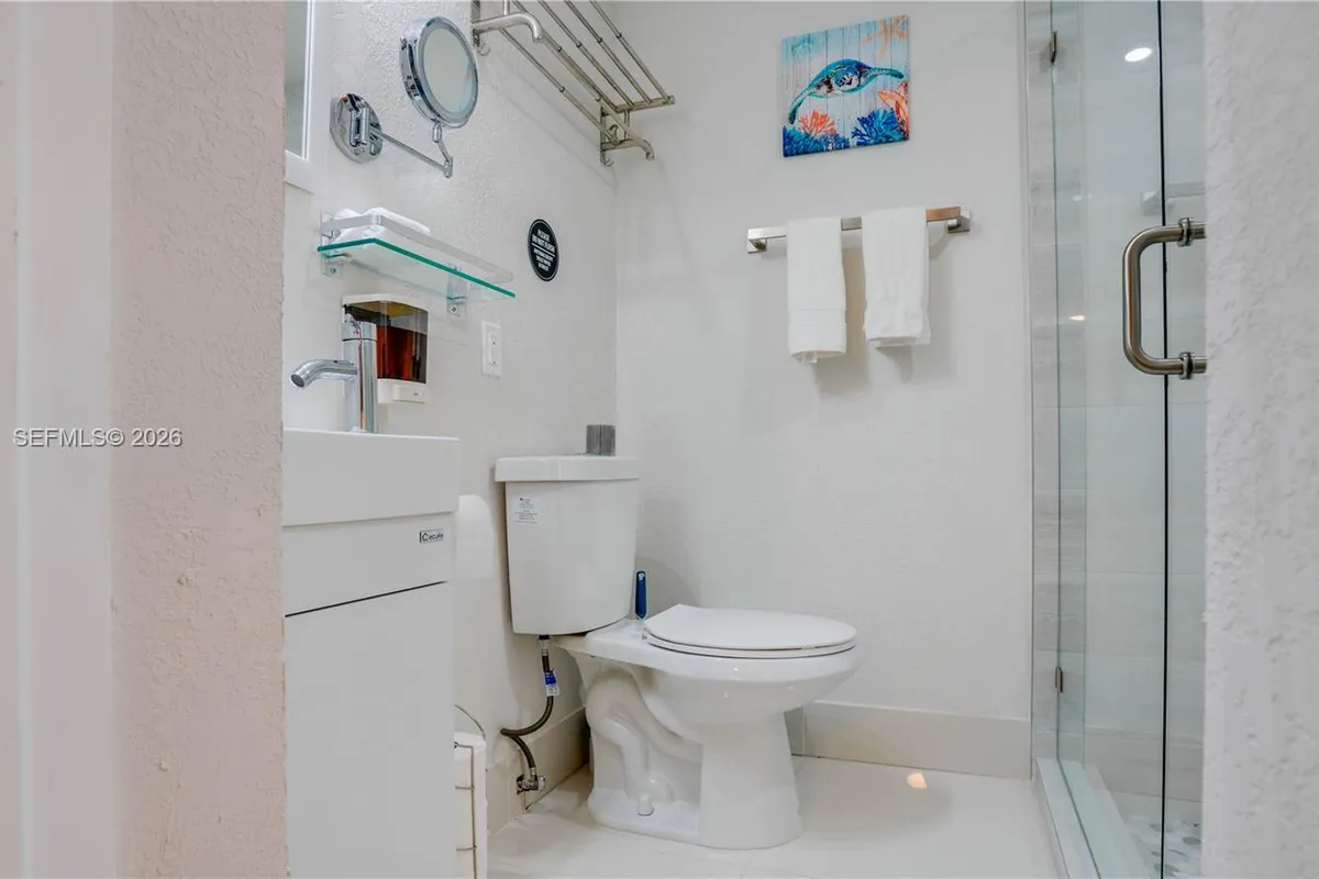 5157 NE 6th Ave, Oakland Park FL 33334