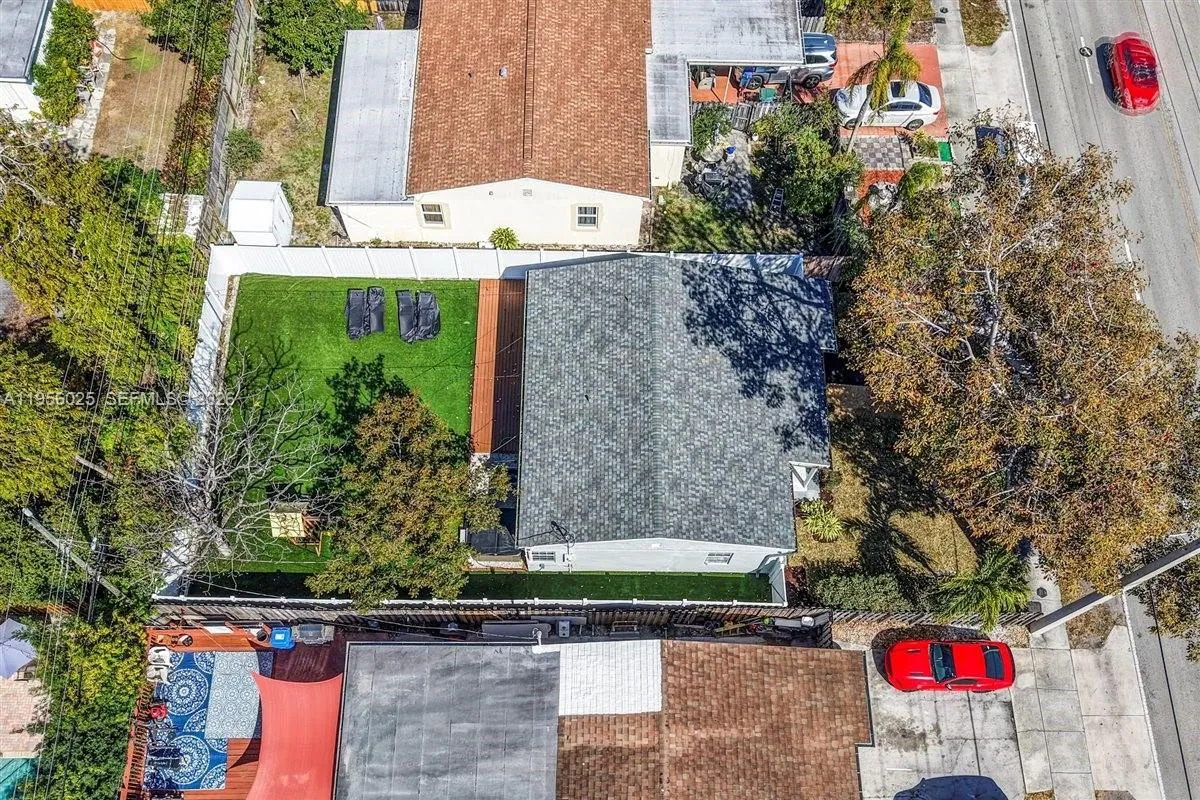 5157 NE 6th Ave, Oakland Park FL 33334