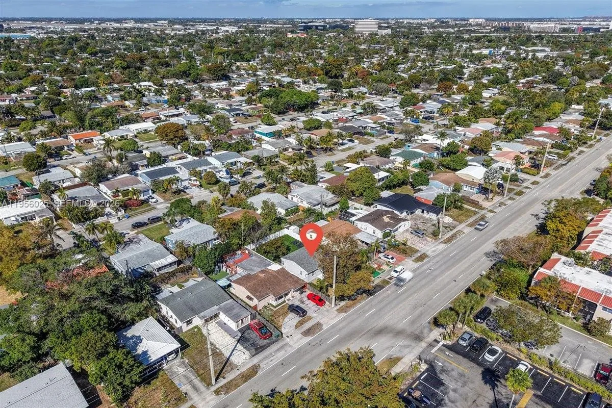 5157 NE 6th Ave, Oakland Park FL 33334