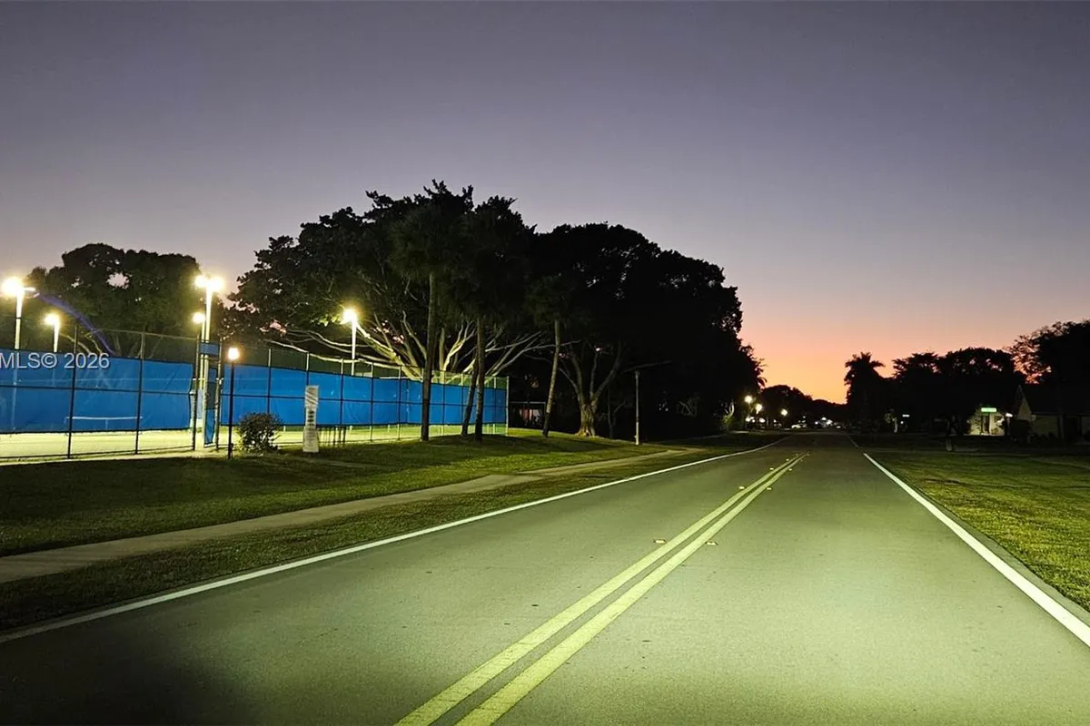 10301 Greenbriar Ct, Boca Raton FL 33498