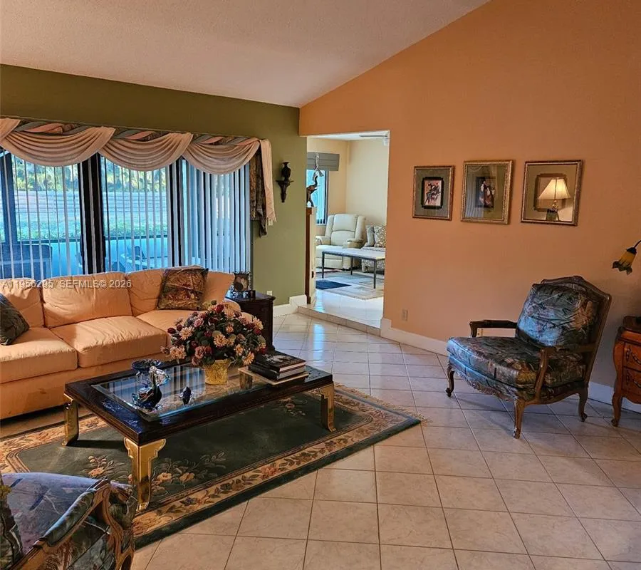 10301 Greenbriar Ct, Boca Raton FL 33498