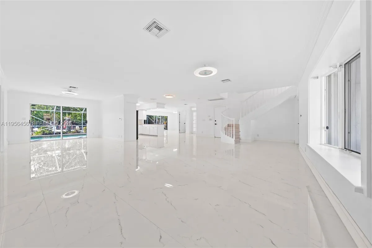 405 Bontona Ave, Fort Lauderdale FL 33301