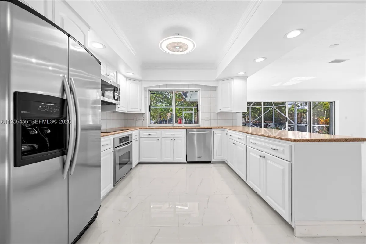 405 Bontona Ave, Fort Lauderdale FL 33301