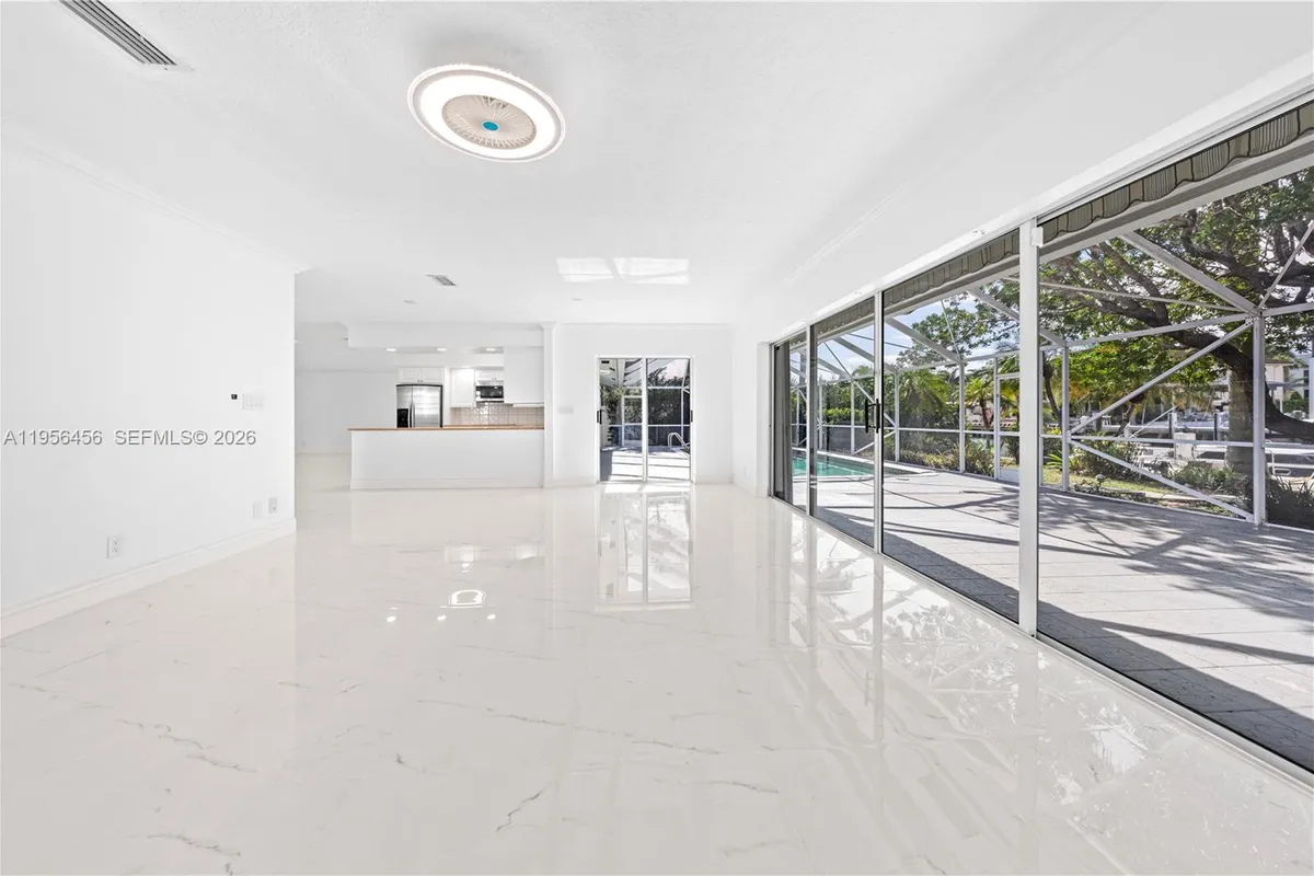 405 Bontona Ave, Fort Lauderdale FL 33301