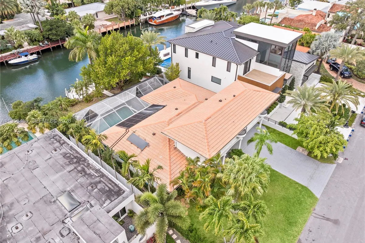 405 Bontona Ave, Fort Lauderdale FL 33301