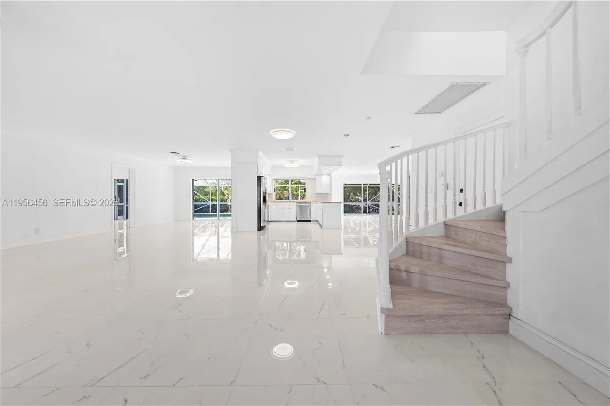 405 Bontona Ave, Fort Lauderdale FL 33301