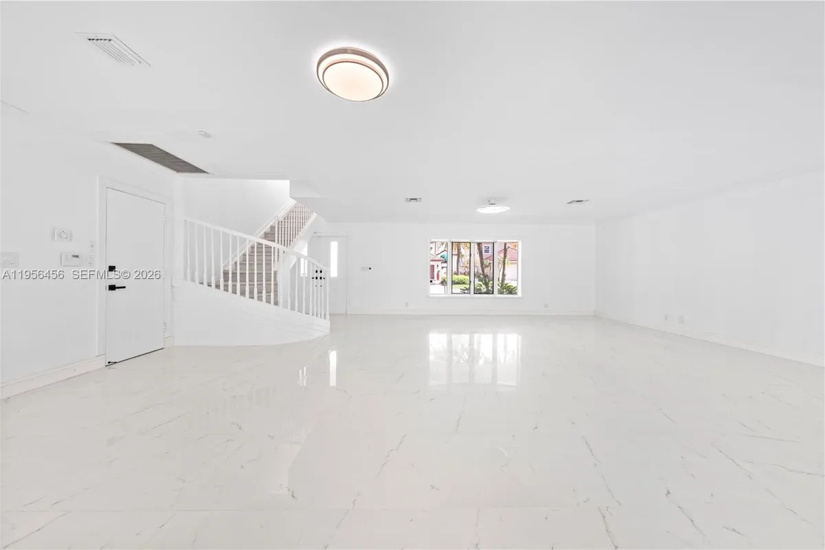 405 Bontona Ave, Fort Lauderdale FL 33301