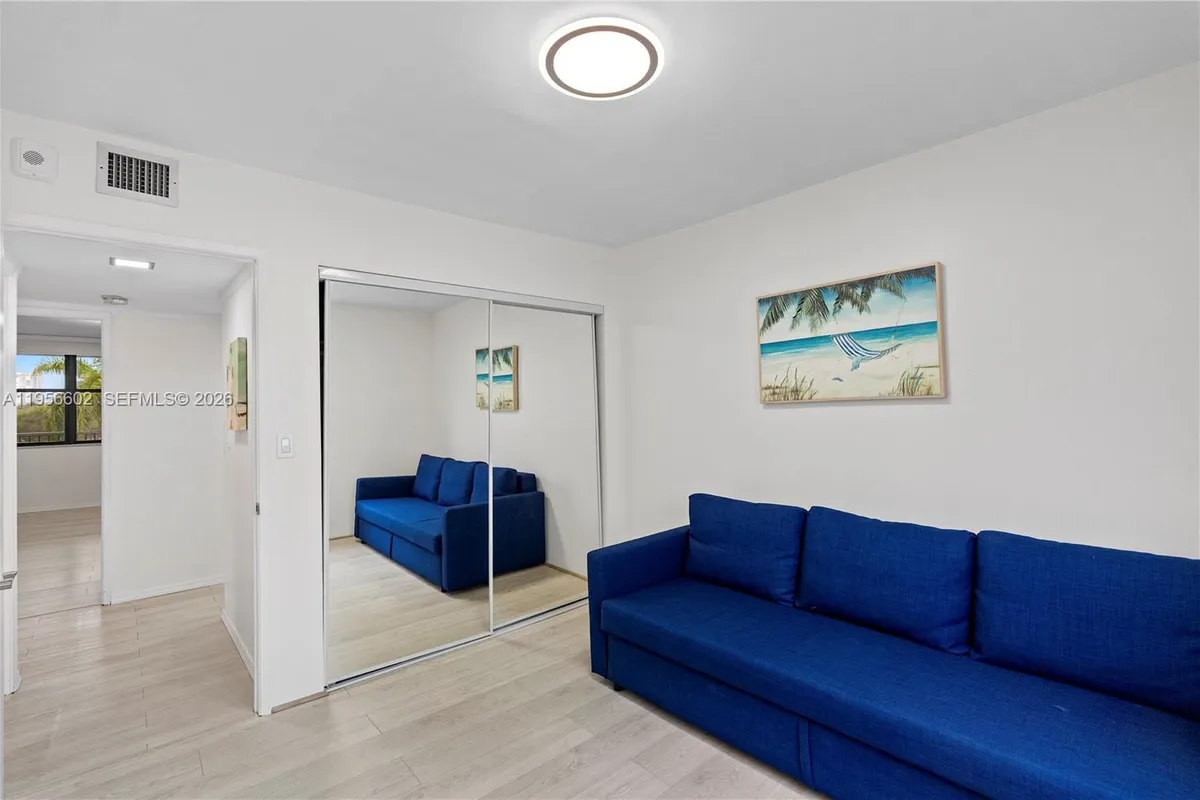 3440 NE 192nd St # A, Aventura FL 33180