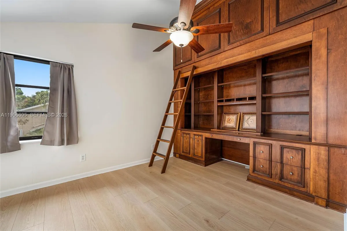 804 Summerwinds Ln, Jupiter FL 33458