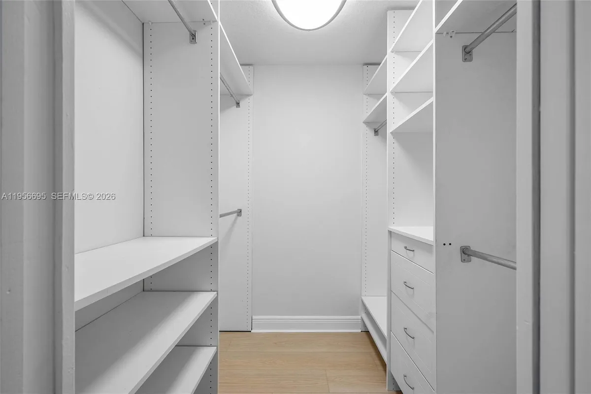 804 Summerwinds Ln, Jupiter FL 33458