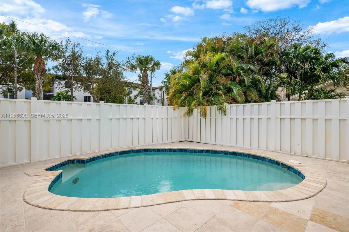 804 Summerwinds Ln, Jupiter FL 33458