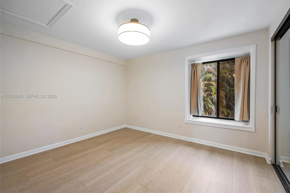 804 Summerwinds Ln, Jupiter FL 33458