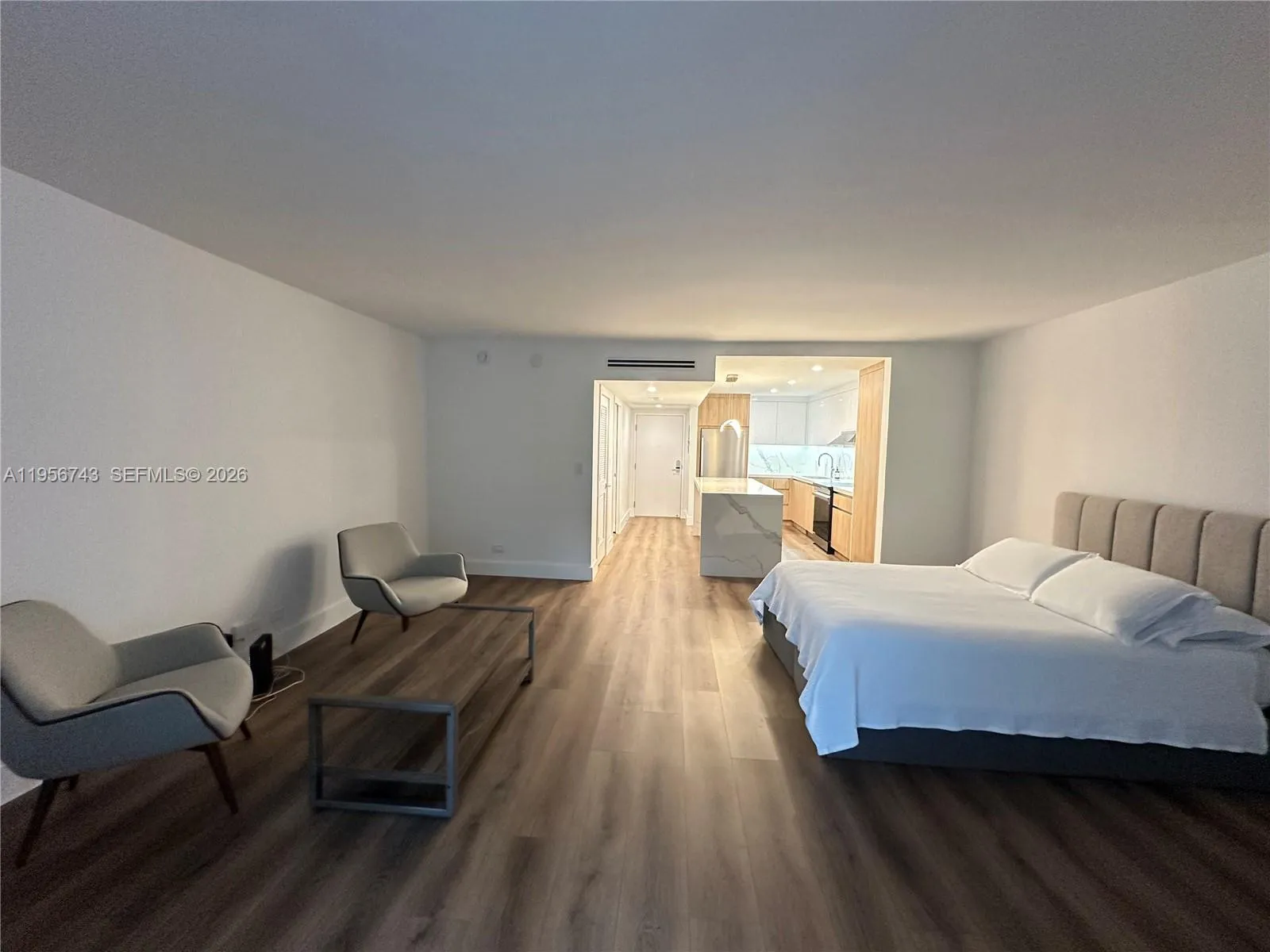 2301 Collins Ave # 1421, Miami Beach FL 33139