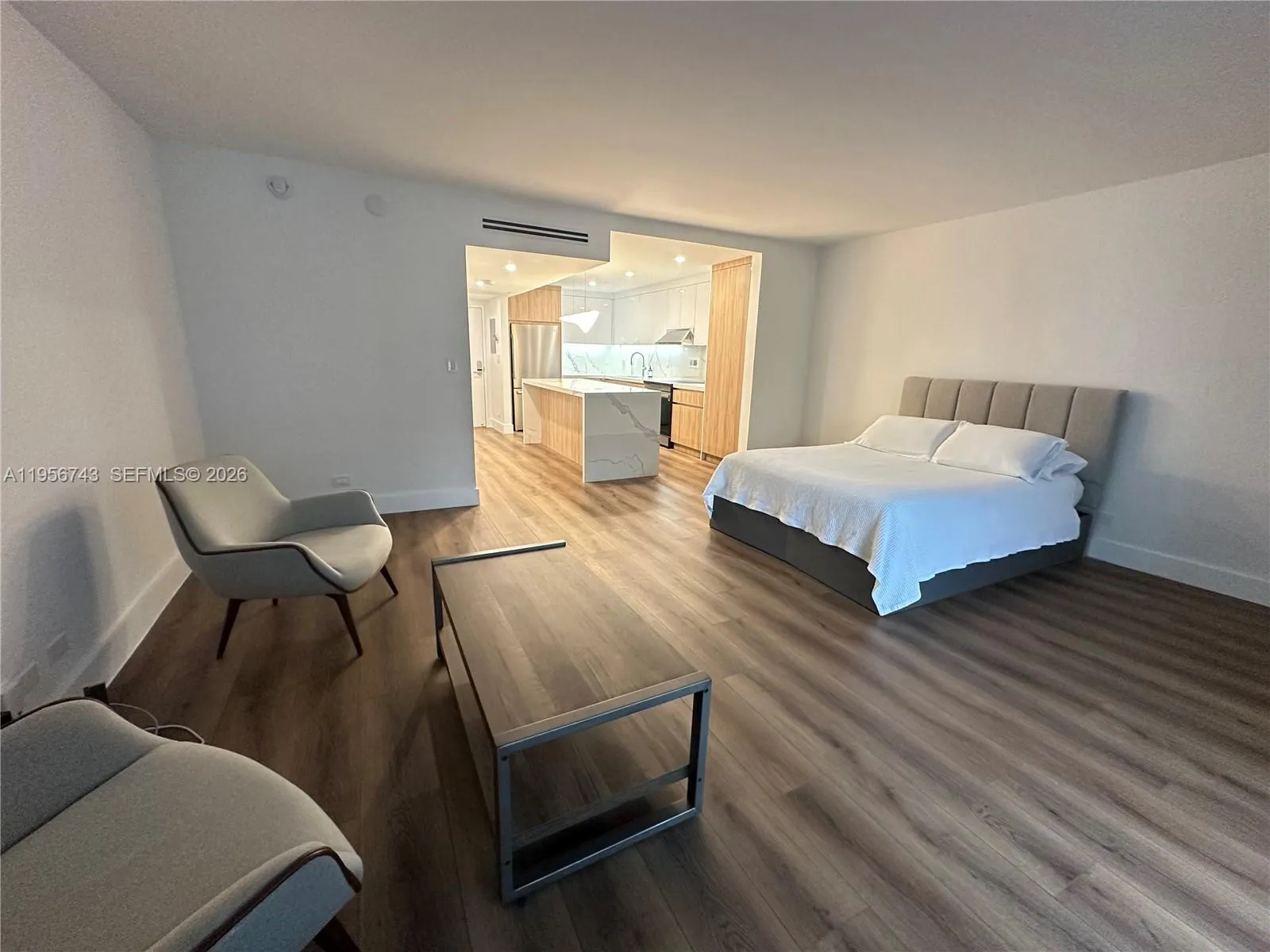 2301 Collins Ave # 1421, Miami Beach FL 33139