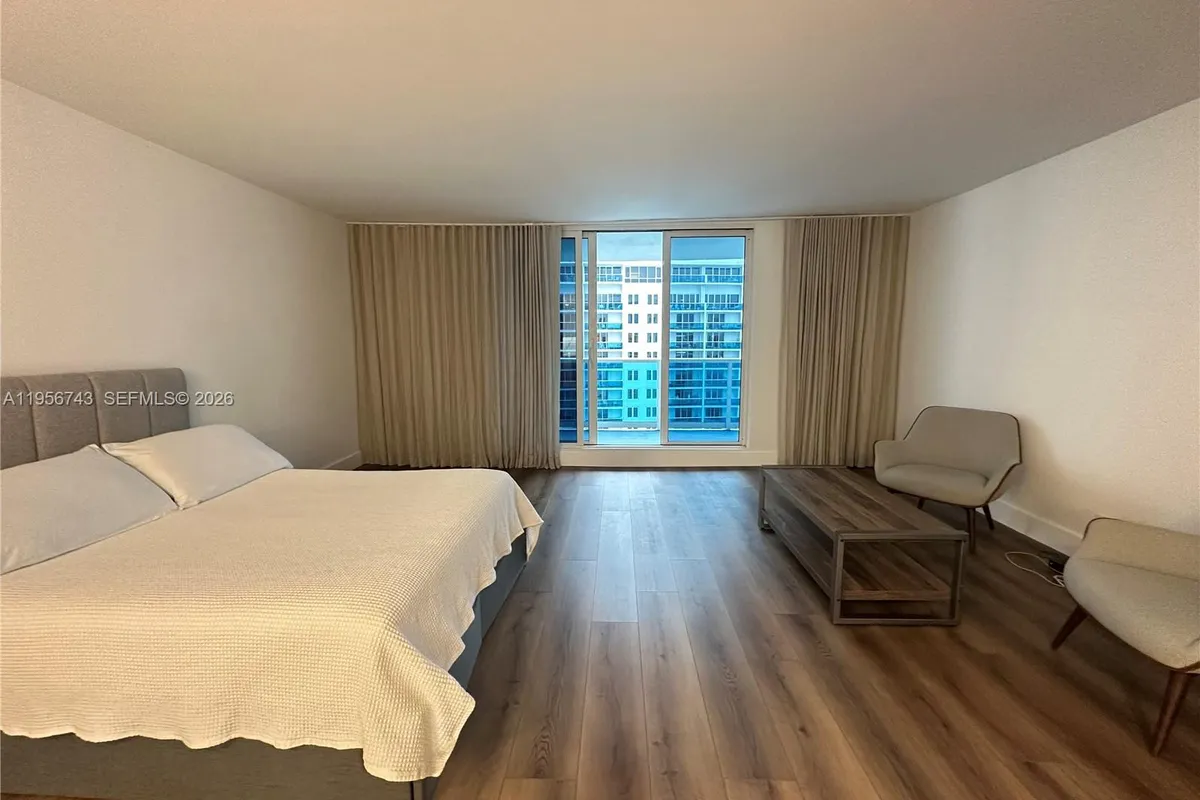 2301 Collins Ave # 1421, Miami Beach FL 33139