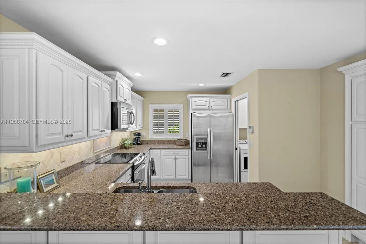 2926 SW 38th Ter, Cape Coral FL 33914