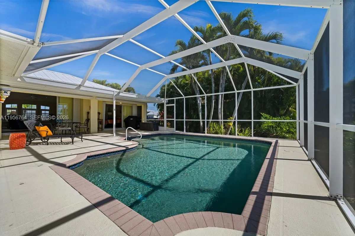 2926 SW 38th Ter, Cape Coral FL 33914