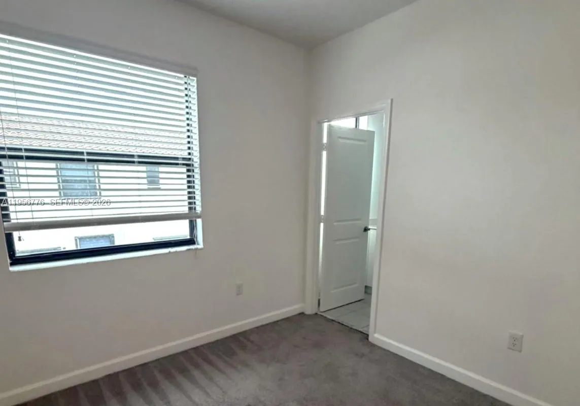 11855 SW 246th Ter, Homestead FL 33032