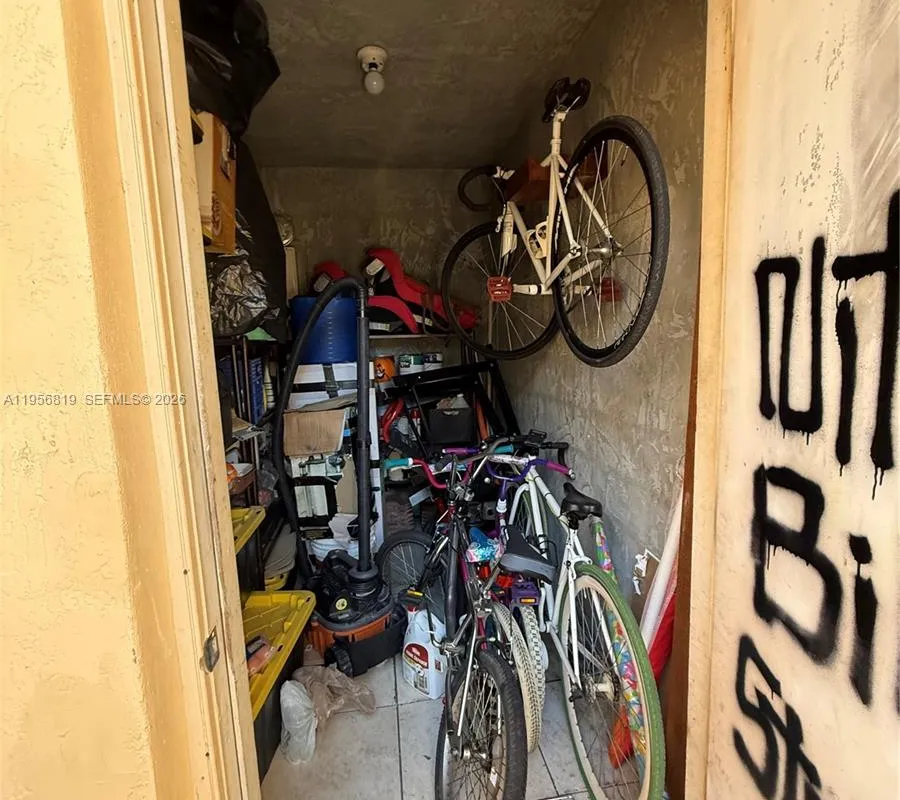 11039 SW 152nd Ct, Miami FL 33196