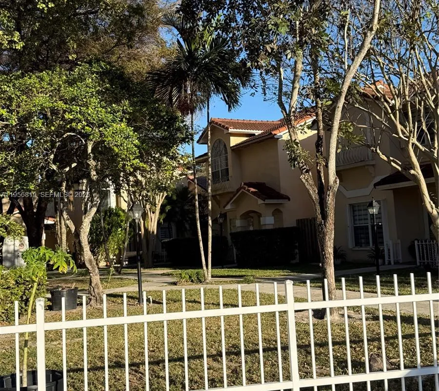 11039 SW 152nd Ct, Miami FL 33196