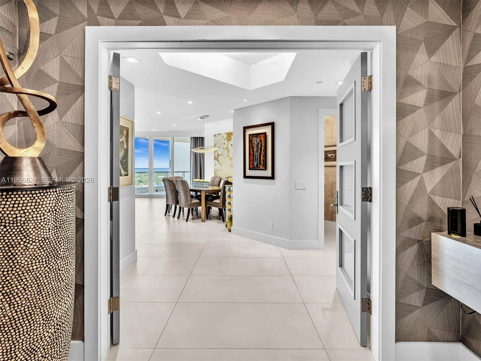 21200 Point Pl, Aventura FL 33180