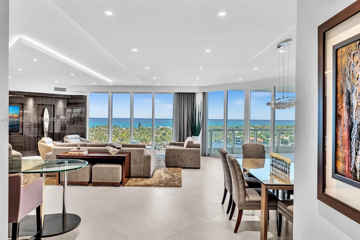 21200 Point Pl, Aventura FL 33180