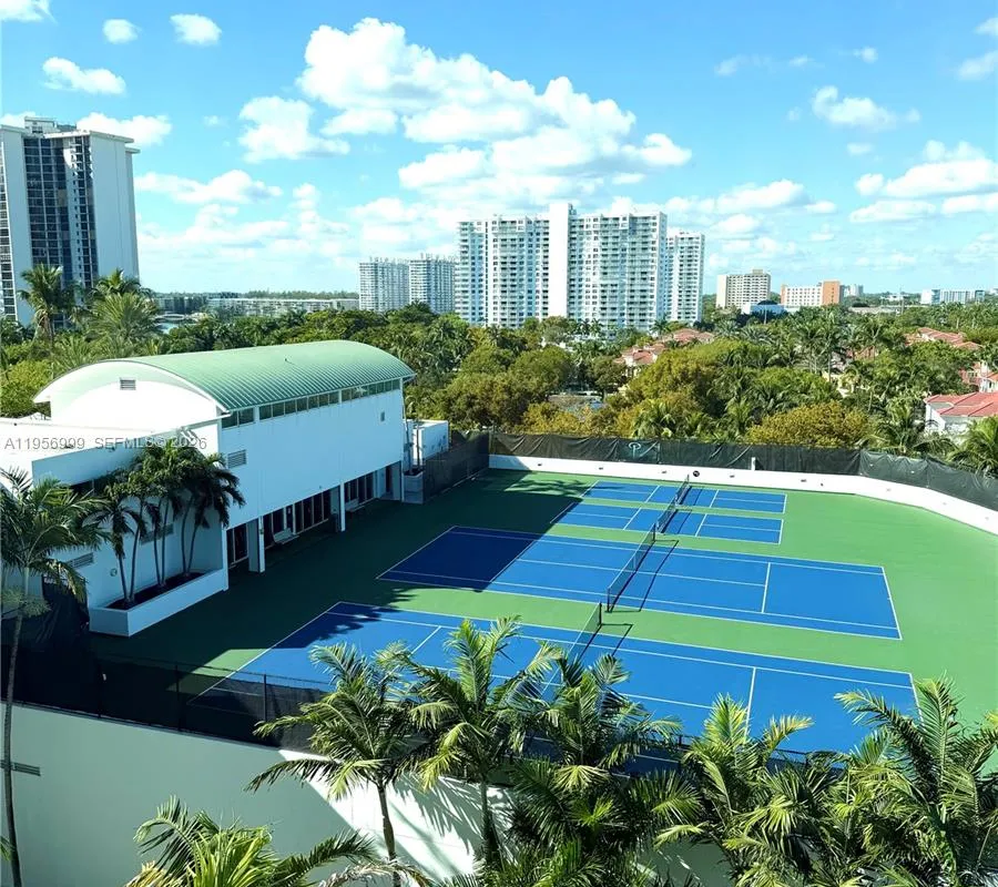 3301 NE 183rd St # 801, Aventura FL 33160