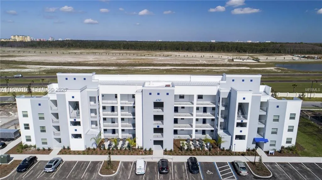 4741 Clock Tower DR # 206, Kissimmee FL 34746