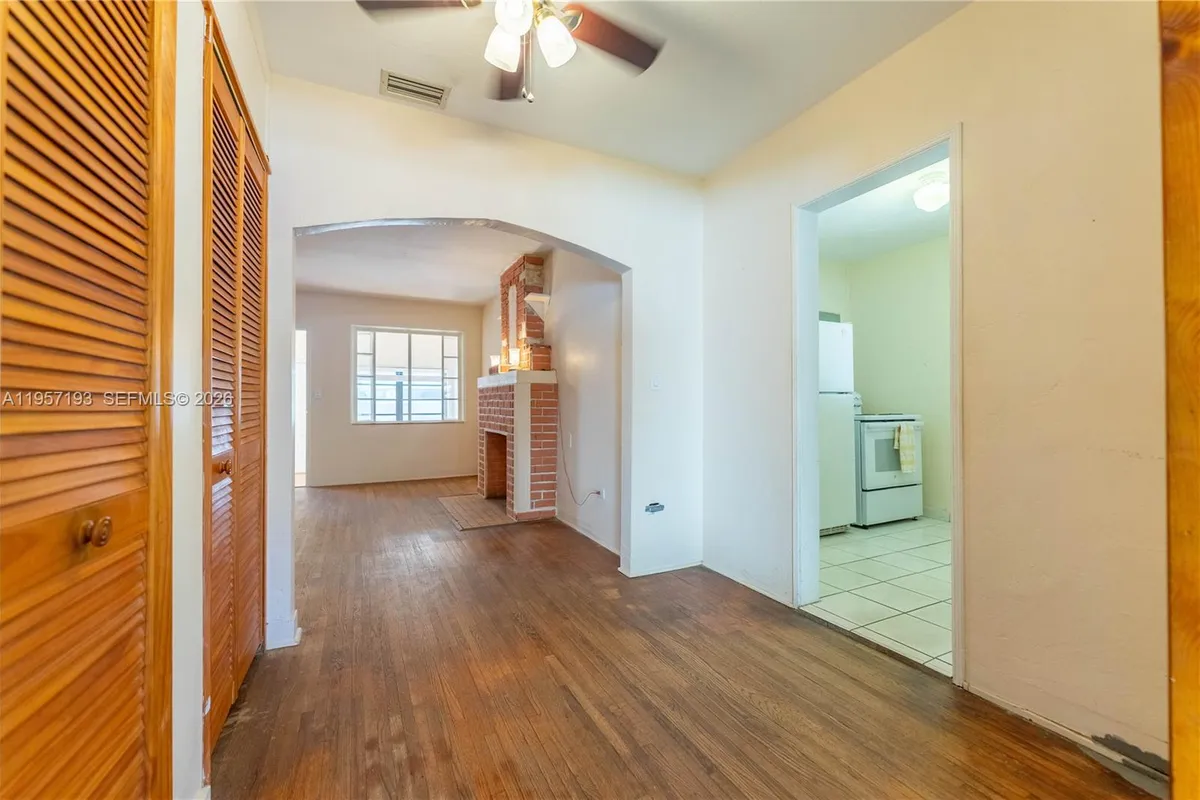 4381 SW 5th Ter, Miami FL 33134