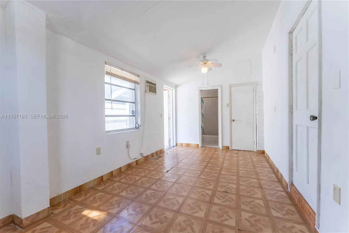 4381 SW 5th Ter, Miami FL 33134