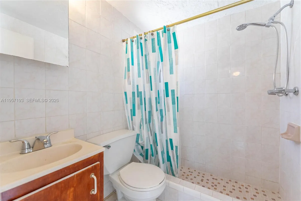 4381 SW 5th Ter, Miami FL 33134