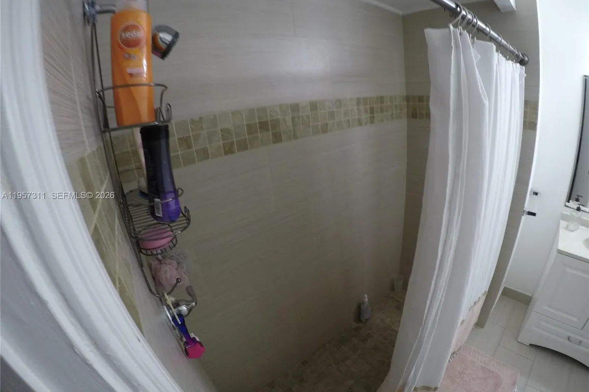 2424 SE 17th Cswy # 110B, Fort Lauderdale FL 33316