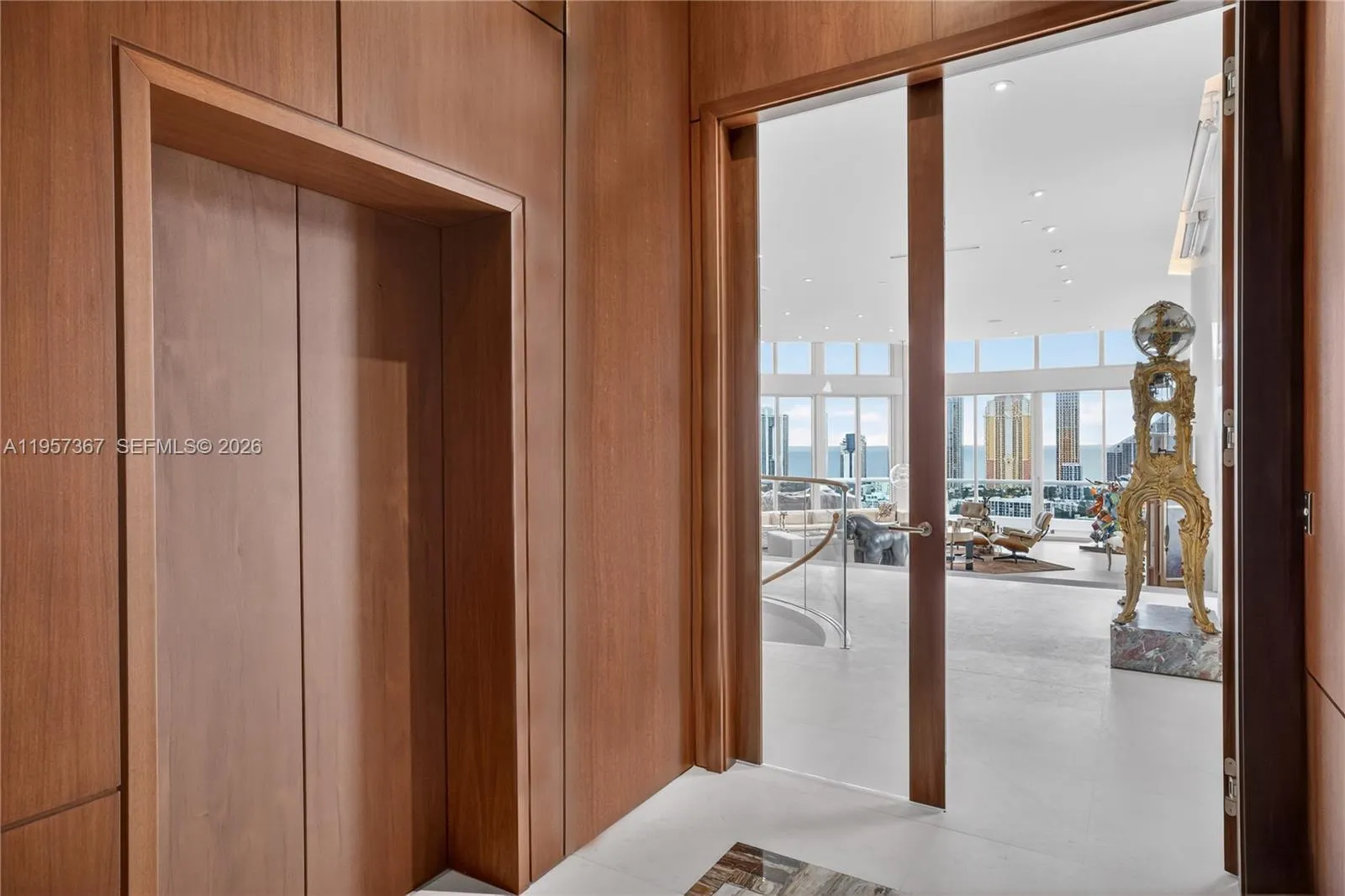 2600 Island Blvd # 1, Aventura FL 33160