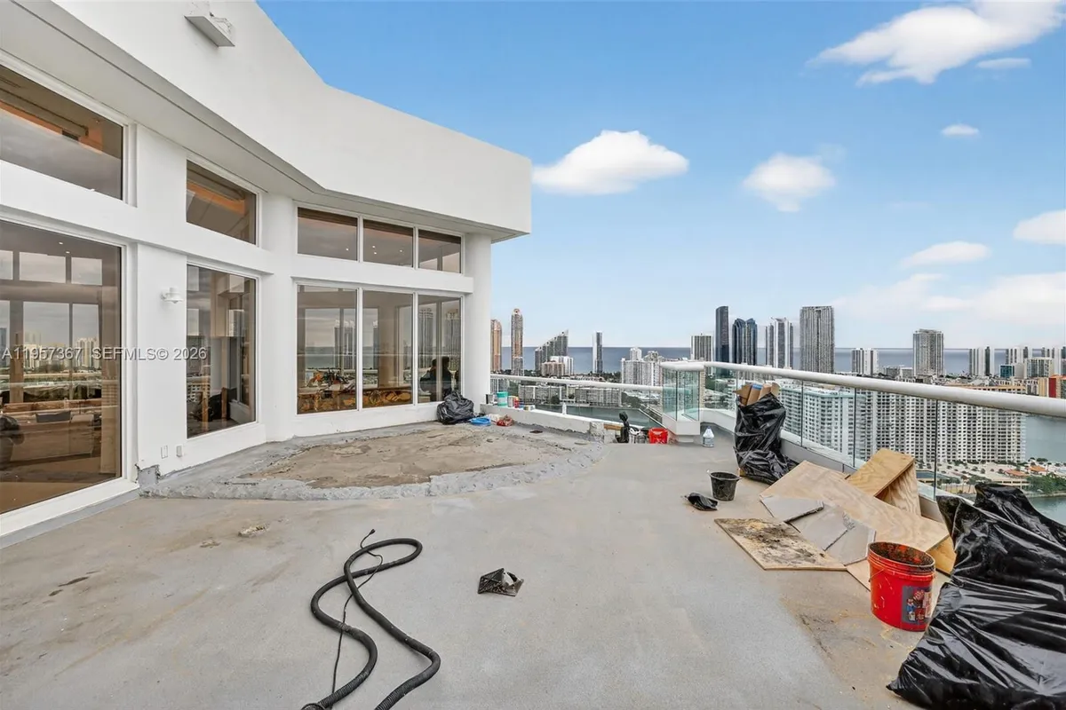 2600 Island Blvd # 1, Aventura FL 33160