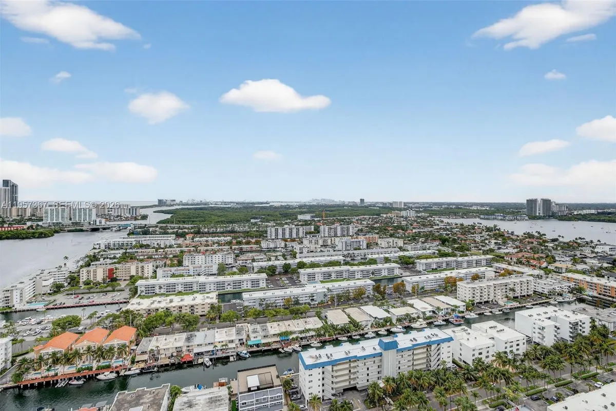 2600 Island Blvd # 1, Aventura FL 33160