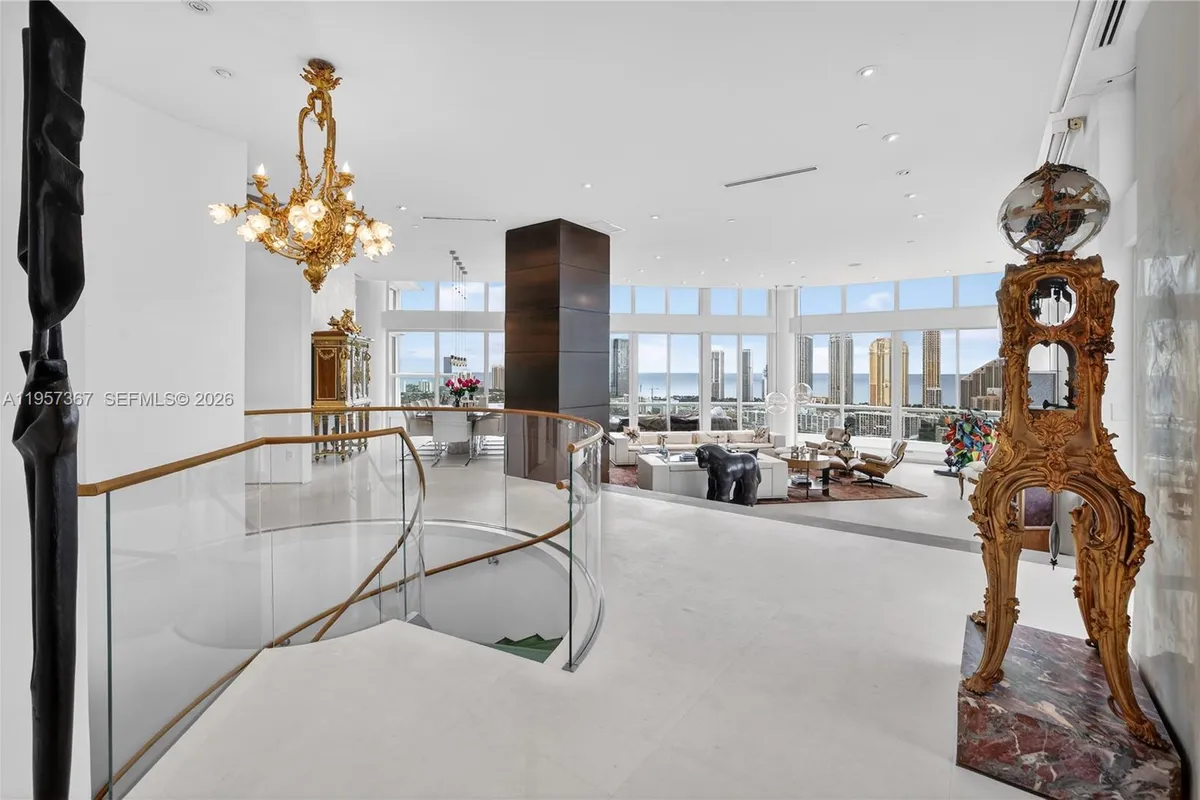 2600 Island Blvd # 1, Aventura FL 33160