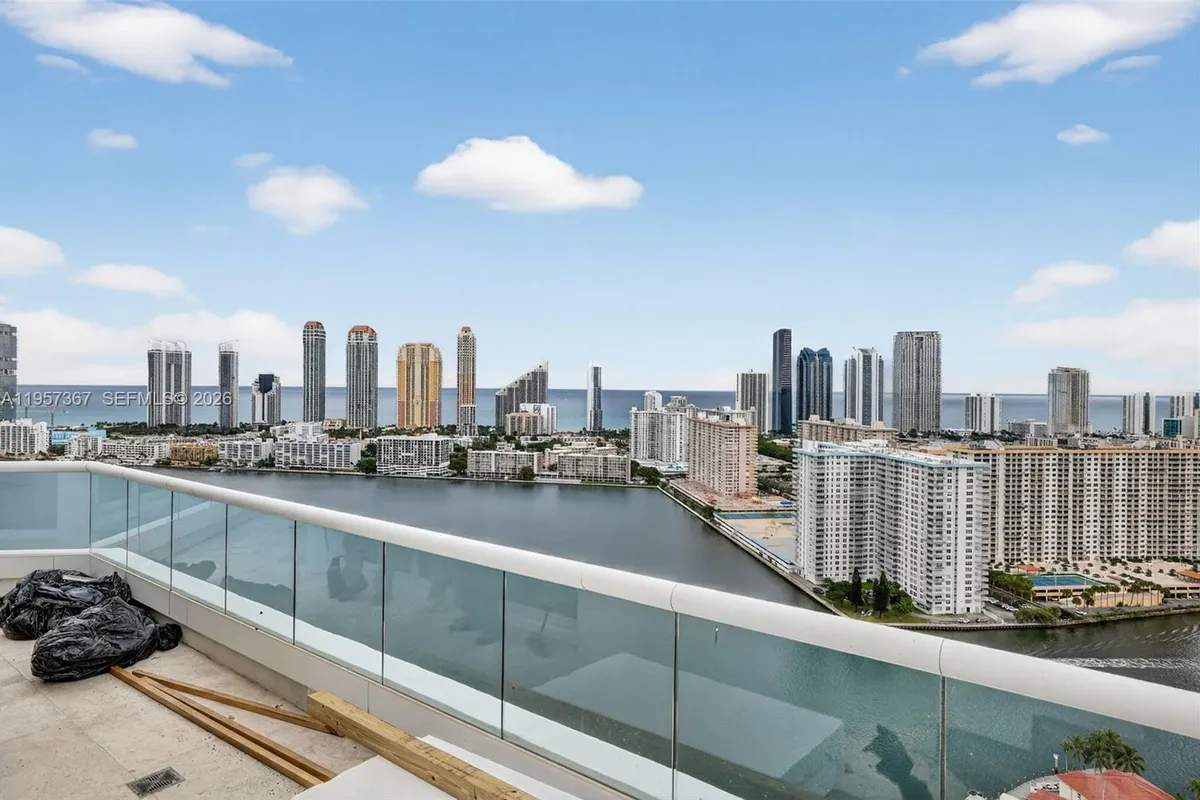 2600 Island Blvd # 1, Aventura FL 33160