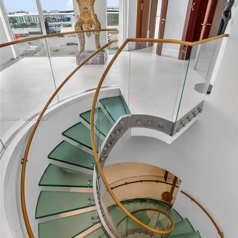 2600 Island Blvd # 1, Aventura FL 33160