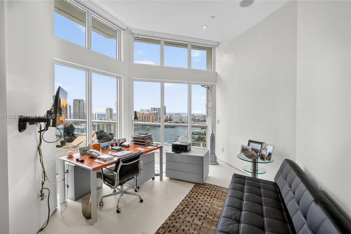 2600 Island Blvd # 1, Aventura FL 33160