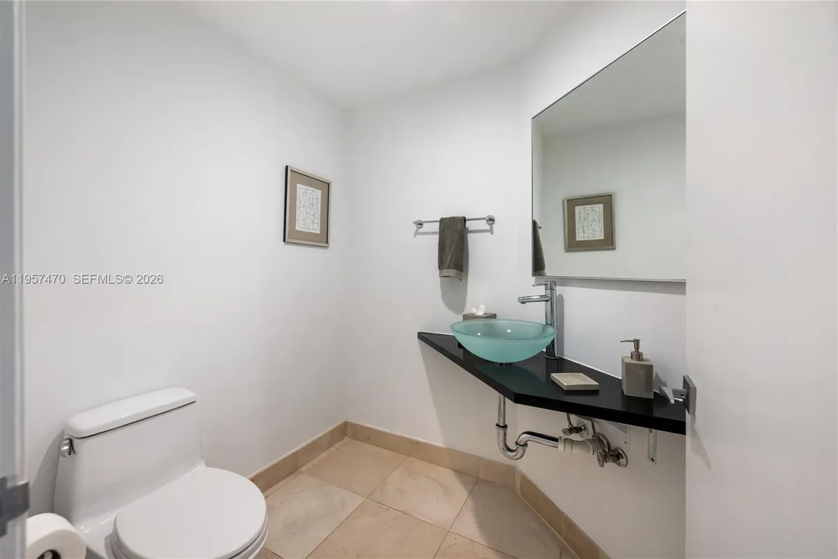 3201 NE 183rd St # 2906, Aventura FL 33160